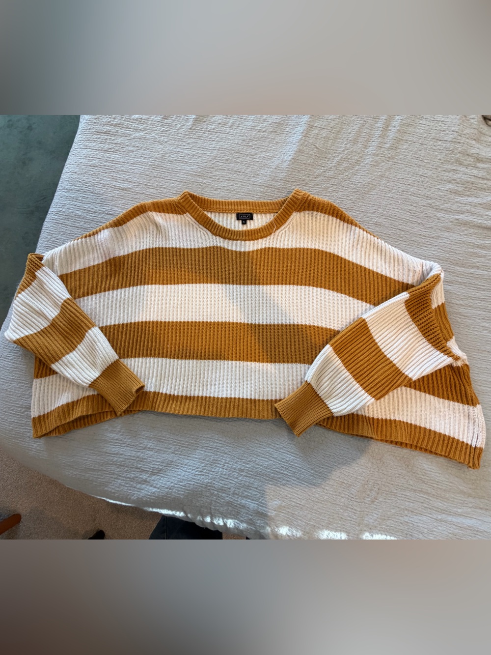 LIRA Sweater Women's Size Small Tan White Striped Crew Neck Cropped Pullover